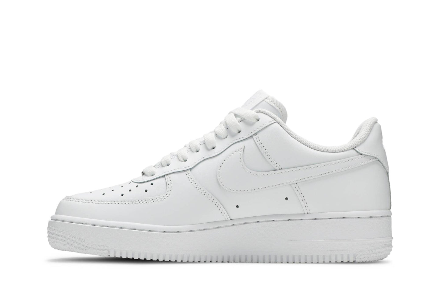 (Women) Nike Air Force 1 07 Triple White DD8959-100