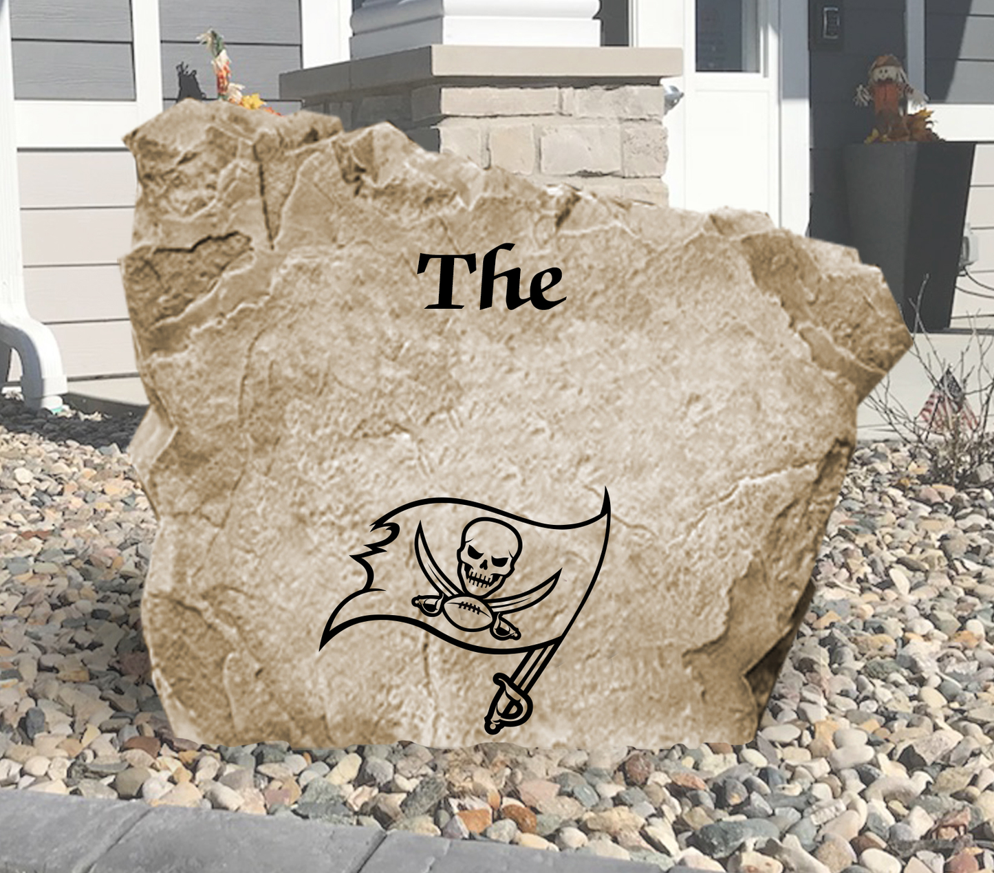 Tampa Bay Buccaneers Design-A-Stone Landscape Art Family Name