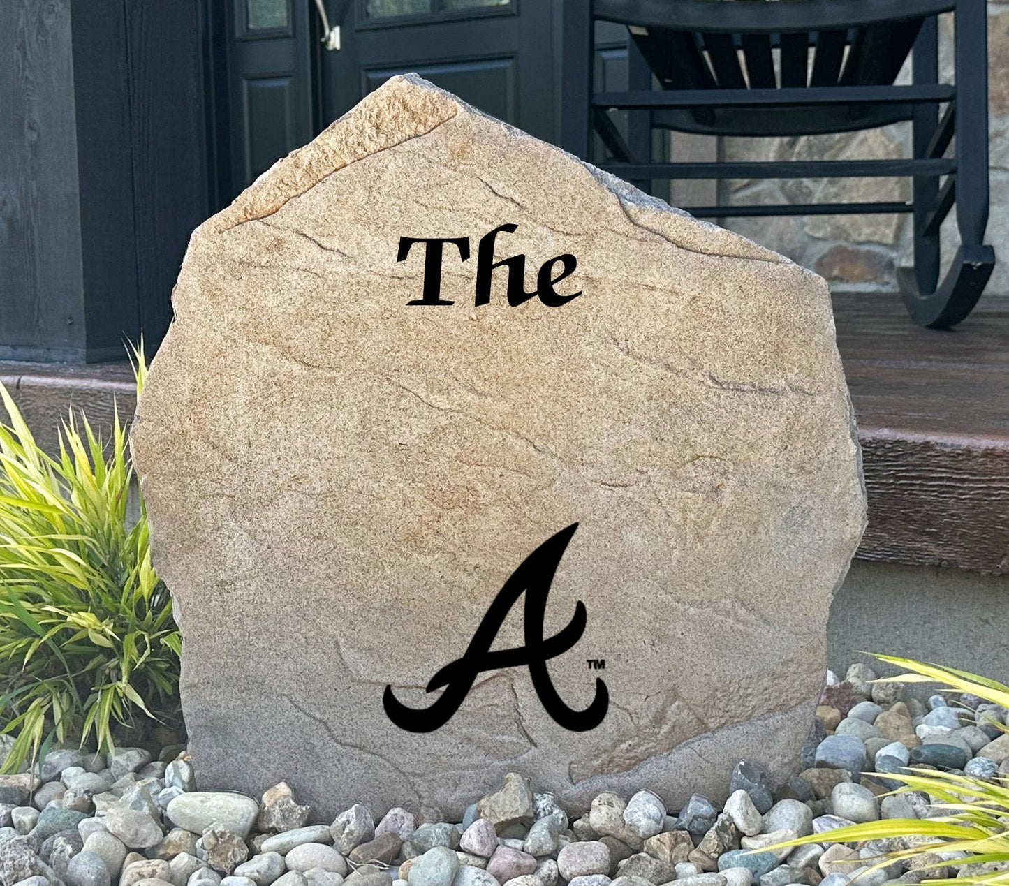 Atlanta Braves Design-A-Stone Landscape Art Family Name