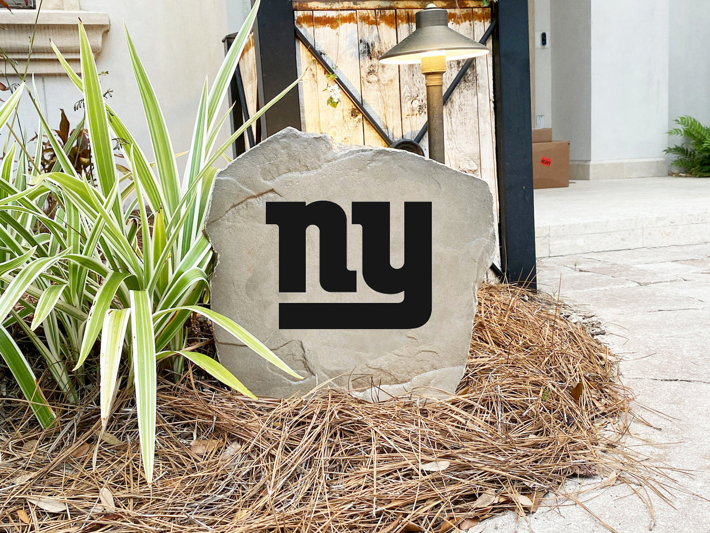 New York Giants Design-A-Stone Landscape Art