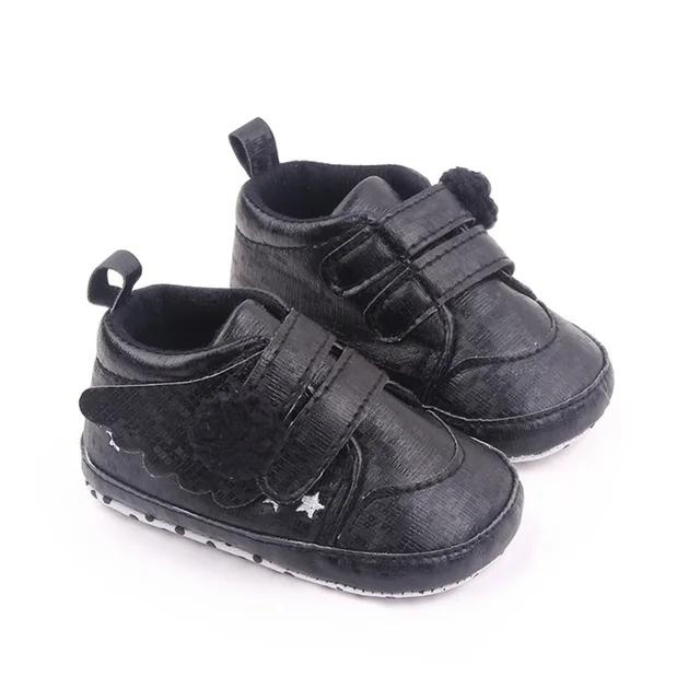 Adorable Angel Wings Sneakers for Boys & Girls - Soft Sole, Non-Slip Leather Shoes for Newborns & First Steps