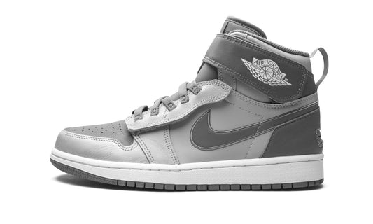 Air Jordan 1 High FlyEase “Grey”