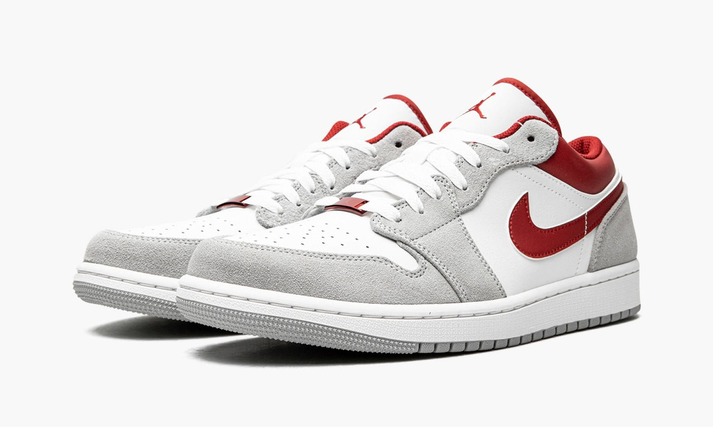 AIR JORDAN 1 LOW SE “White / Grey / Red”