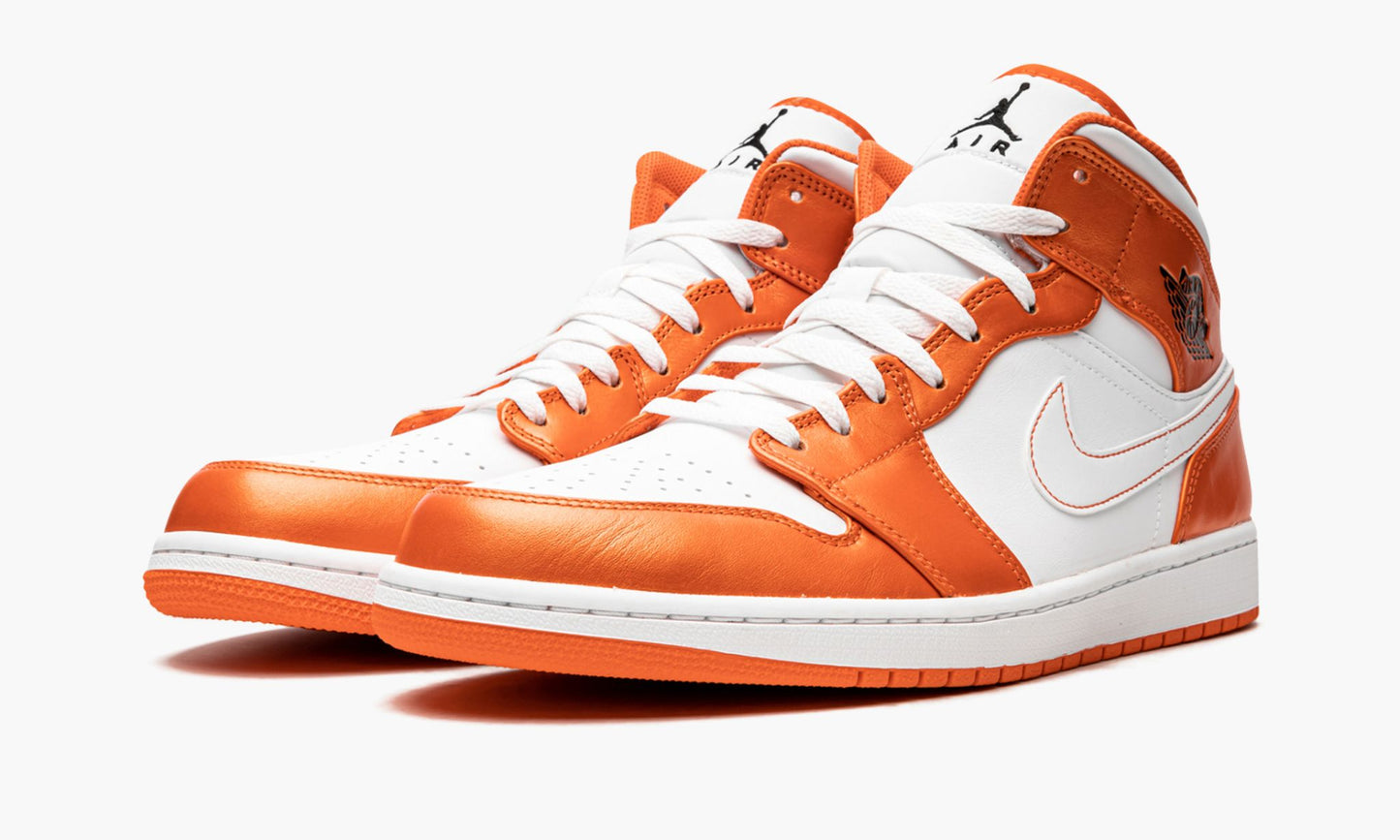 Air Jordan 1 Mid SE “Electro Orange”