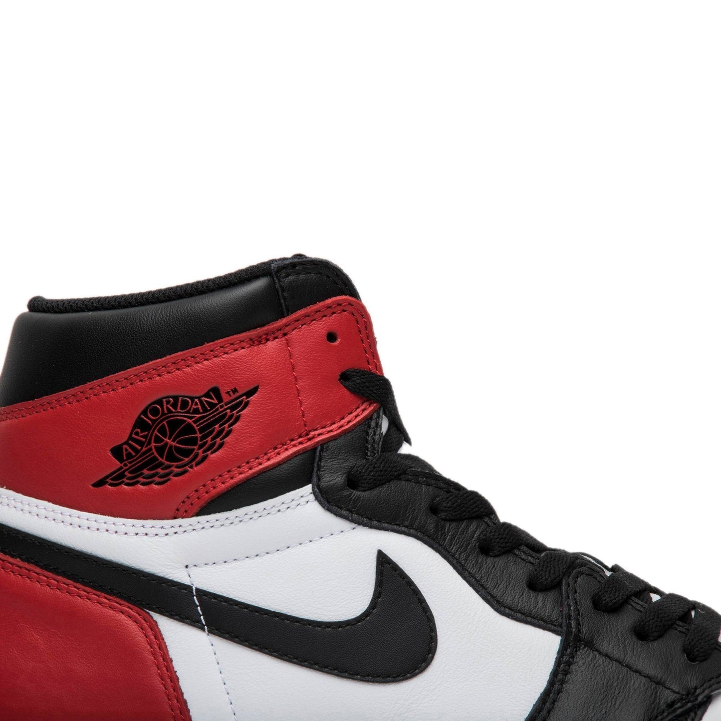 Air Jordan 1 Retro High OG ‘Black Toe’ 2016 555088-125