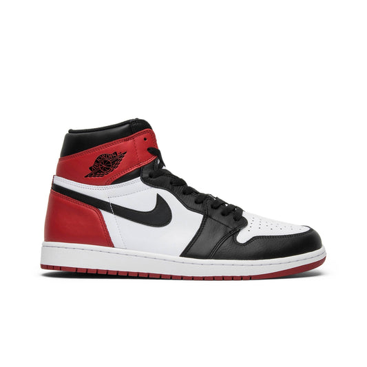 Air Jordan 1 Retro High OG ‘Black Toe’ 2016 555088-125