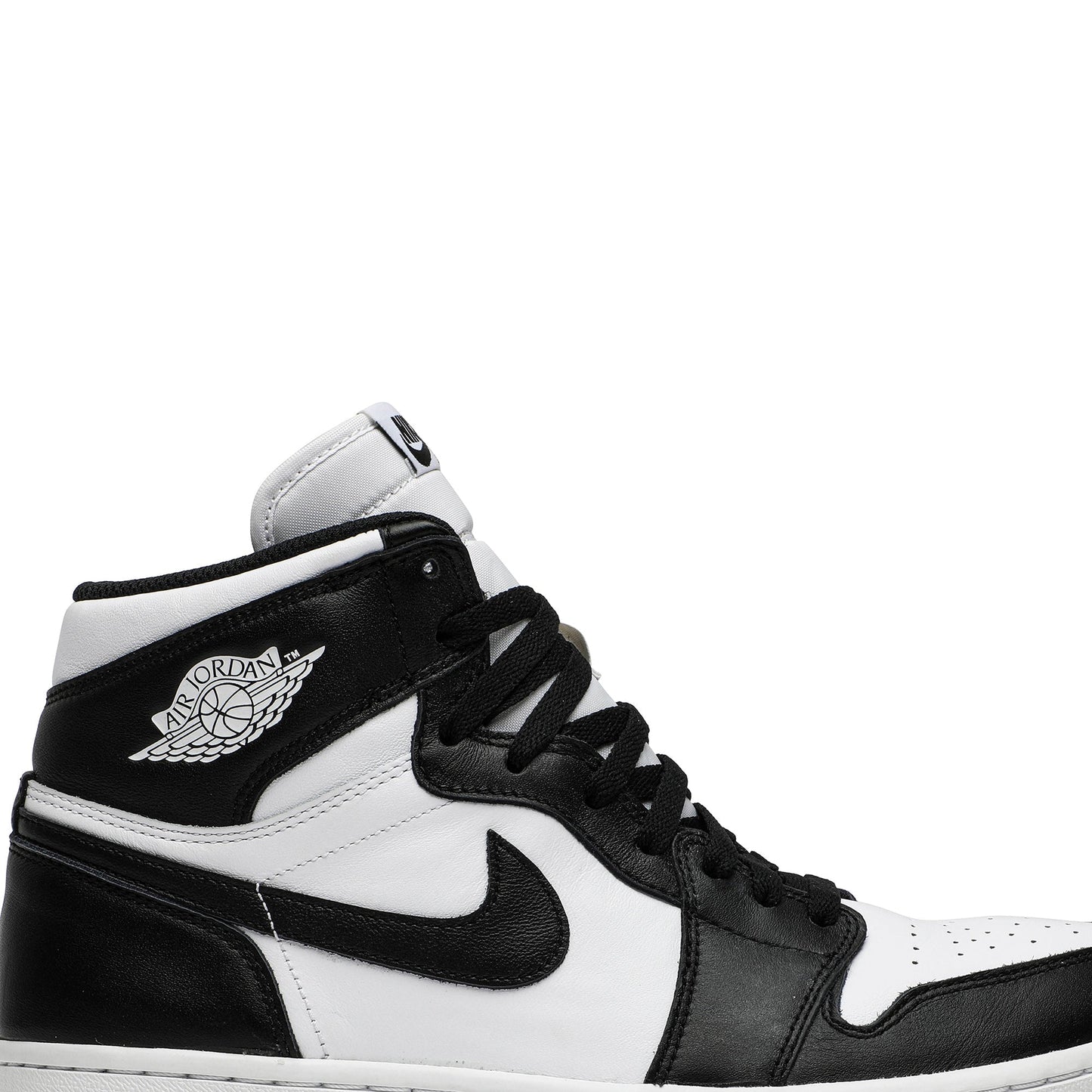 Air Jordan 1 Retro High OG ‘Black/White’ 555088-010