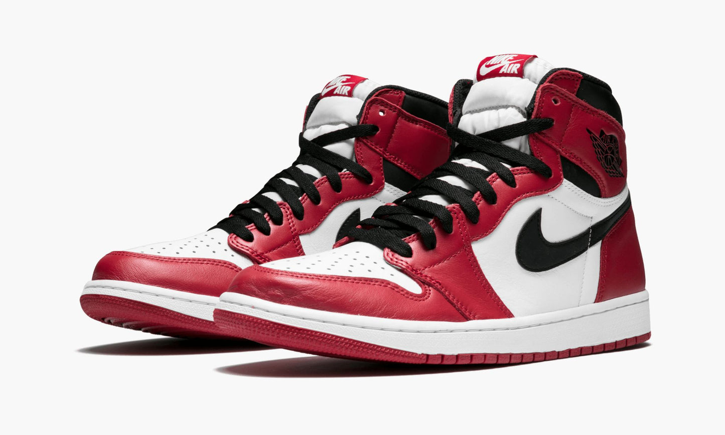 Air Jordan 1 Retro High OG Chicago