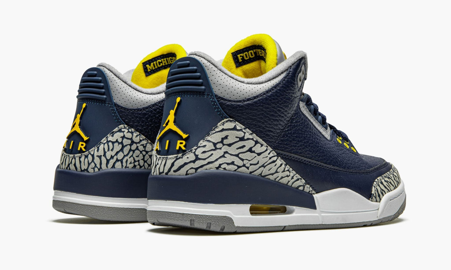 Air Jordan 3 Retro PE Michigan