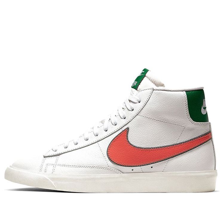 Nike Blazer Mid x Stranger Things Hawkins High School