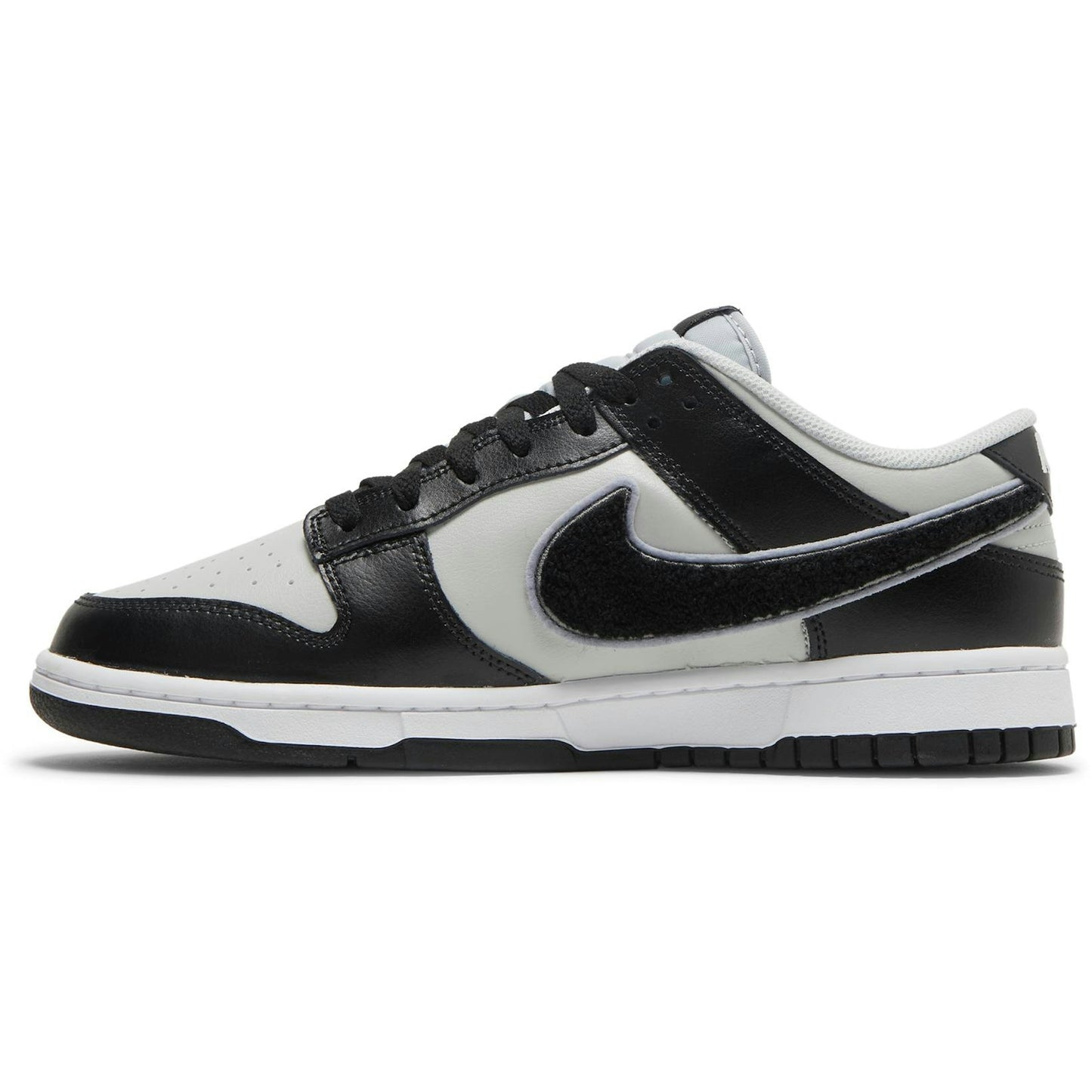 Nike Dunk Low Chenille Swoosh DQ7683-001