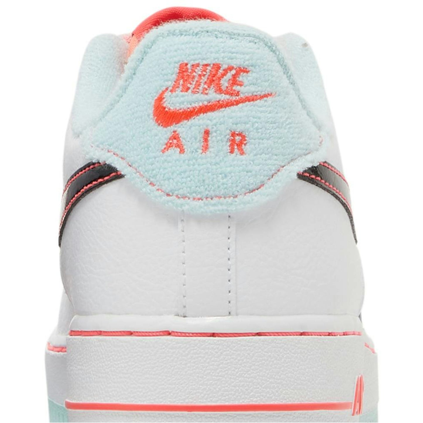 (Youth) Nike Air Force 1 07 LV8 GS White Atomic Pink DD7709-100