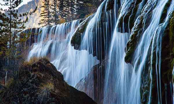 Top 10 Beautiful Waterfall In The World