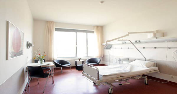 Top 10 Luxurious Hospital Rooms - Most Expensive Hospitals
