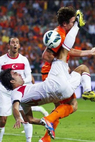 Top 10 Perfectly Timed Sports Photos Ever