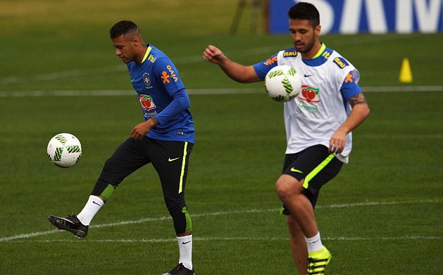 Neymar begins preparations