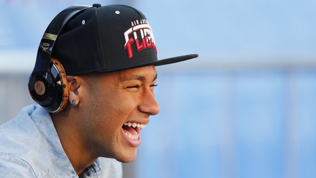 Neymar dons Batman mask