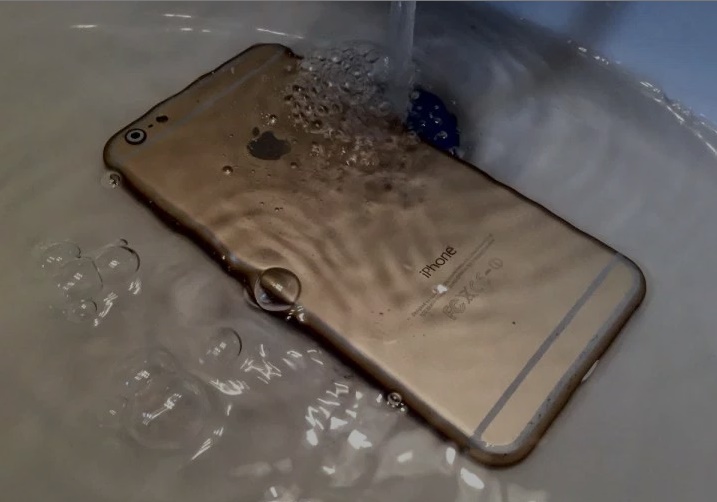 Water resistance is one of the confirmed Apple iPhone 7 features